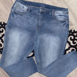 Women’s jeans
